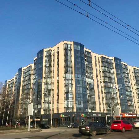River Park Apartments Dnjepropetovsk Buitenkant foto
