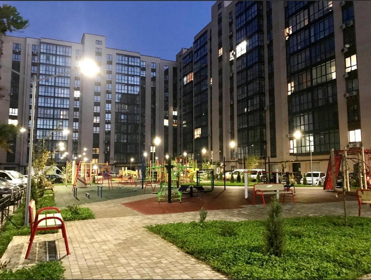 River Park Apartments Dnjepropetovsk Buitenkant foto